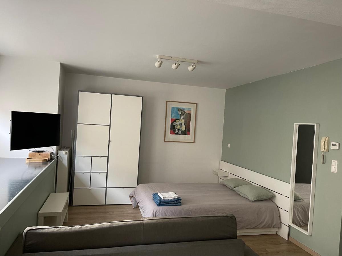 Studio Close From Train Station And Shops Luxemburgo Exterior foto
